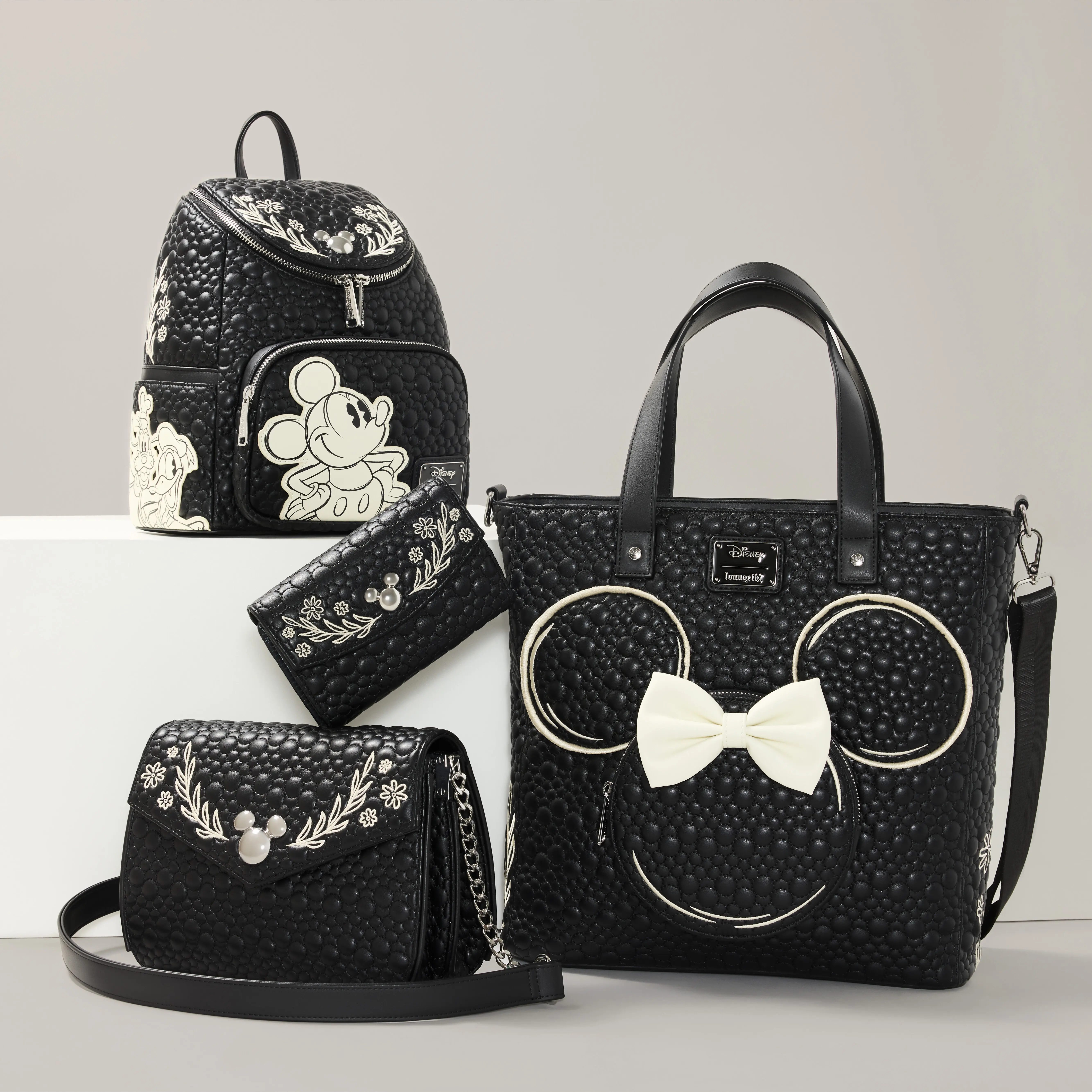 Mickey Mouse Artist Sketch Flap Wallet - Image 3