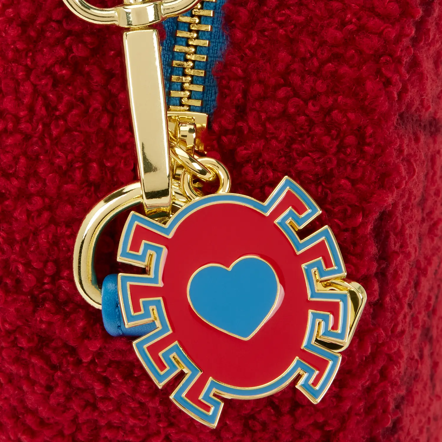 Spider-Man Sherpa Heart Shaped Crossbody Bag - Image 7